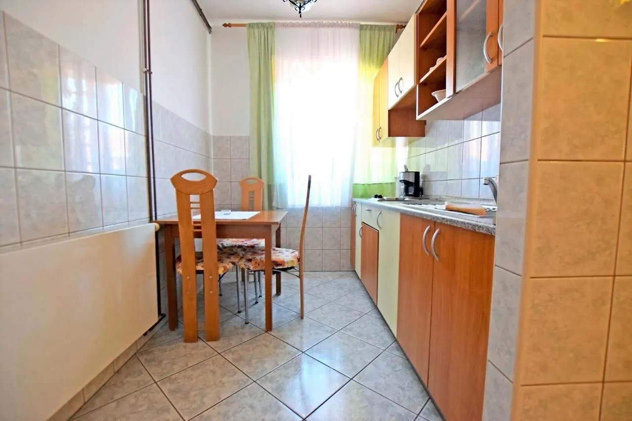 Apartments And Rooms With Parking Space Starigrad, Paklenica - 18034 Croatia