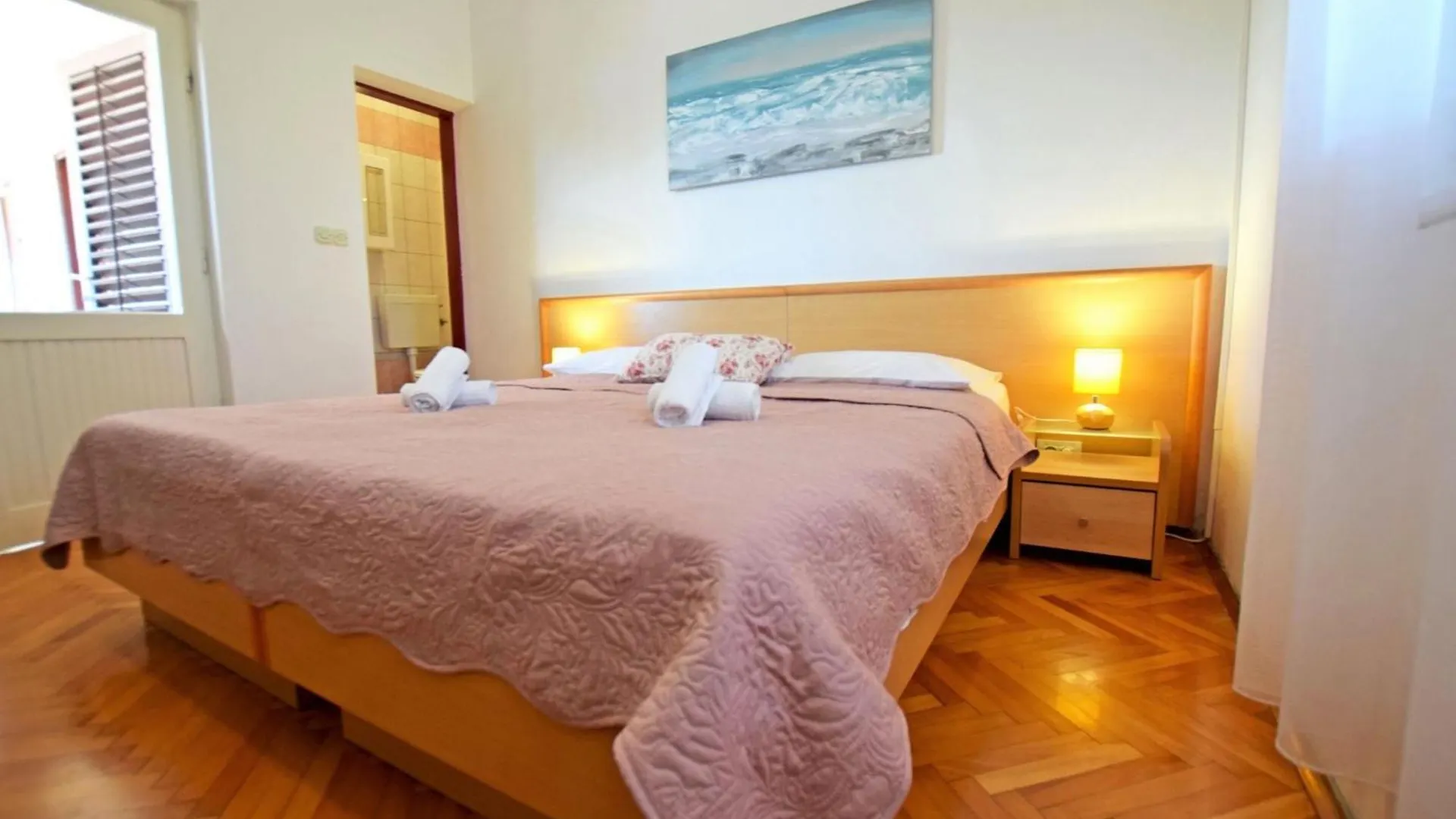 Apartments And Rooms With Parking Space Starigrad, Paklenica - 18034 Guest house Starigrad Paklenica
